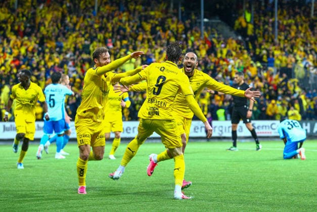 Fotball, Champions League 2025 2026: Bodo Glimt - Union Saint-Gilloise Bodo 20260811. Bodo Glimt celebrates after scoring during the Champions League qualifying match between Bodo Glimt and Union Saint-Gilloise at Aspmyra Stadium. Photo: Mats Torbergsen NTB Bodo Norge EDITORIAL USE ONLY. RESTRICTED USE FOR BETTING COMPANIES Ref:_SPOYCFWcwzWg0Y.jpg *** Soccer, Champions League 2025 2026 Bodo Glimt Union Saint Gilloise Bodo 20260811 Bodo Glimt celebrates after scoring during the Champions League qualifying match between Bodo Glimt and Union Saint Gilloise at Aspmyra Stadium Photo Mats Torbergsen NTB Bodo Norway EDITORIAL USE ONLY RESTRICTED USE FOR BETTING COMPANIES  Copyright: xMatsxTorbergsenx xNTBx