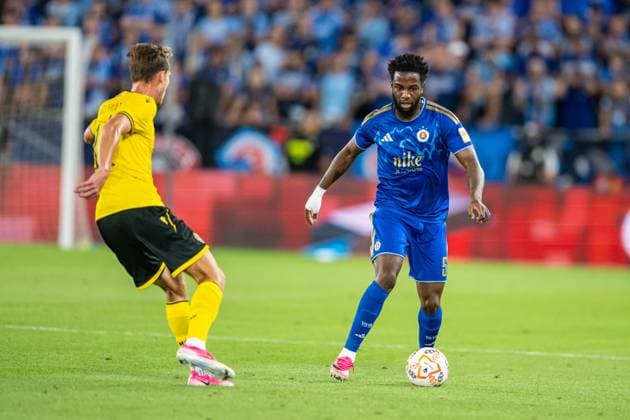 Sandro Cruz with the ball during Champions League qualifying round 3 match, SK Slovan Bratislava - Mjallby AIF , 11. august 2026, Tehelne pole Stadium, Bratislava, Slovakia Copyright: xMICHALxFAJT,ZOSPORTU.SKx MAJ_5759