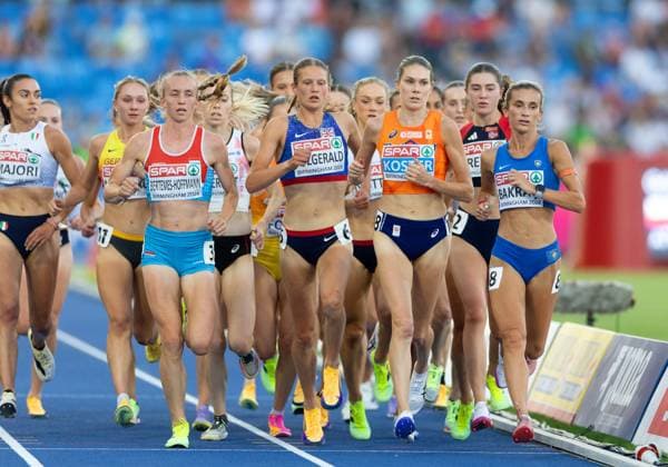 BIRMINGHAM - Maureen Koster in action in the 5000 meter final during the second day of the European Athletics Championships. IRIS VAN DEN BROEK ANP xVIxANPxSportx xxANPxIVx 565280622 originalFilename: 565280622.jpg