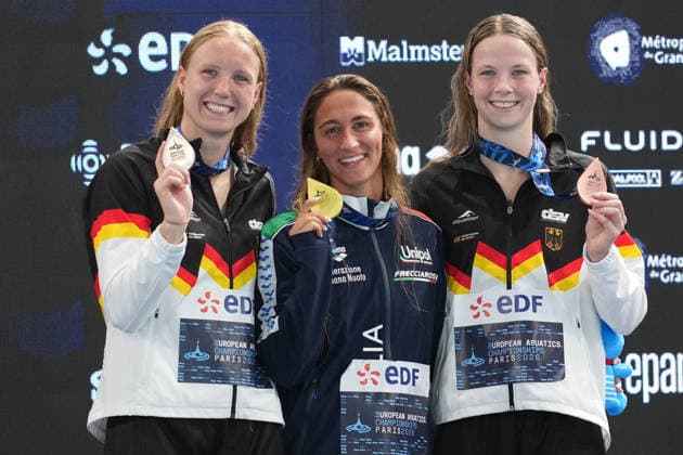 Simona Quadarella gold medal Women s 800m Freestyle the Swimming European Aquatics Championships Paris 2026, Paris, August 11, 2026 .  Copyright: xGianxMattiaxD Alberto LaPressex
