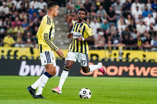 Fussball: Österreich: UEFA Champions League Qualifikation 2026 2027 - 3. Runde, 11.08.2026 - SK Sturm Graz (Österreich) vs. Fenerbahce Istanbul (Türkei) - Merkur Arena (Graz, Österreich); Nelson Semedo (Fenerbahce SK) *** Soccer Austria UEFA Champions League Qualifying 2026–2027, Round 3, August 11, 2026, SK Sturm Graz (Austria) vs. Fenerbahçe Istanbul (Turkey), Merkur Arena, Graz, Austria; Nelson Semedo, Fenerbahçe SK Copyright: xLUKAxKOLANOVICx