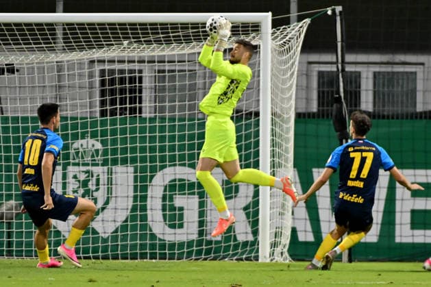 CELJE; SLOVENIA - ARMENIA 11: Joao Bravim of Ararat-Armenia during the UEFA Champions League QR-3 second match between Celje (Slovenia) and Ararat-Armenia (Armenia) at Stadion Celje, Celje on August 11, 2026 in Celje, Slovenia. (Photo by Igor Kupljenik Sports Press Photo).  Copyright: xIgorxKupljenikx xSPPx Sportspressphoto_SPR204331