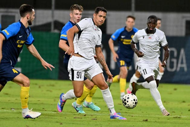 CELJE; SLOVENIA - ARMENIA 11: Sandro Lima of Ararat-Armenia (C) in action against <XX () during the UEFA Champions League QR-3 second match between Celje (Slovenia) and Ararat-Armenia (Armenia) at Stadion Celje, Celje on August 11, 2026 in Celje, Slovenia. (Photo by Igor Kupljenik Sports Press Photo).  Copyright: xIgorxKupljenikx xSPPx Sportspressphoto_SPR204338