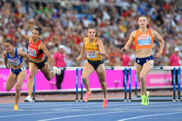 BIRMINGHAM, GREAT BRITAIN - August 11: Ditaji Kambundji (Switzerland), Rosina Schneider (Germany) and Nadine Visser (Netherlands) during the 100 metres hurdles semi-final during the European Athletics Championships 2026 at Alexander Stadium in Birmingham, Great Britain (Photo by Sven Beyrich Sports Press Photo)  Copyright: xSvenxBeyrich SportsxPressxPhotox Sportspressphoto_SPR204342
