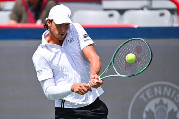 MONTREAL, QC - AUGUST 11: Luciano Darderi (ITA) returns the ball during a quarterfinal match at National Bank Open on August 11, 2026 at IGA Stadium in Montreal, QC (Photo by David Kirouac Icon Sportswire) TENNIS: AUG 11 National Bank Open EDITORIAL USE ONLY Icon26081102926