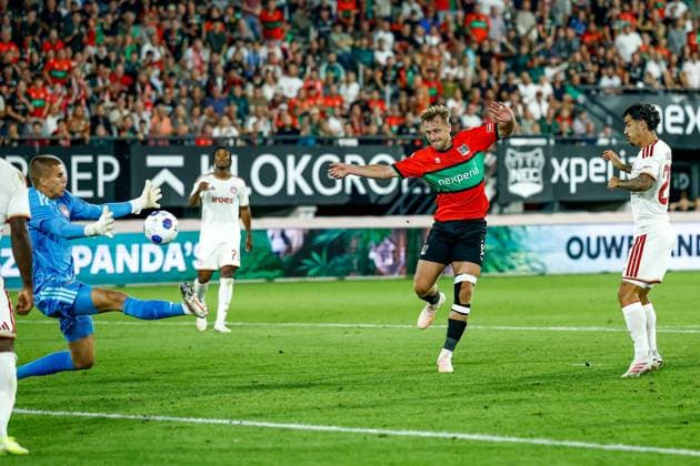 NIJMEGEN , 08-07-2026 , Stadium De Goffert , season 2026 2027 , Third qualifying round UEFA Champions League 2nd leg football , match between NEC Nijmegen and Olympiacos , picture shows goal attempt by NEC player Kaj Sierhuis NEC - Olympiacos  x205635197x Copyright: