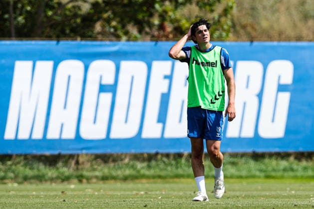Anselmo Garcia Mac Nulty (1. FC Magdeburg,3) - 2. Fußball Bundesliga Saison 2026-2027 1. FC Magdeburg Training an der Avnet Arena in Magdeburg - Fußball,Mann,Männer,Deutschland,11.08.2026 *** Anselmo Garcia Mac Nulty, 1. FC Magdeburg, 3-2, Bundesliga, 2026–2027 season, 1. FC Magdeburg training at the Avnet Arena in Magdeburg, soccer, man, men, Germany, August 11, 2026