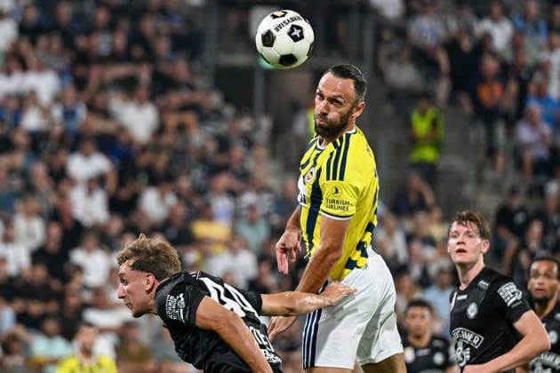 SOCCER - UEFA CL, Sturm vs Fenerbahce GRAZ,AUSTRIA,11.AUG.26 - SOCCER - UEFA Champions League, qualification, SK Sturm Graz vs Fenerbahce Istanbul. Image shows Nelson Weiper (Sturm) and Vedat Muriqi (Fenerbahce).  GEPAxpictures xAvnixRetkoceri