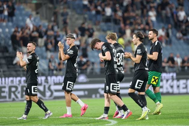 11 August 2026 - SOCCER - 2026 27 UEFA CHAMPIONS LEAGUE, Third Qualifying Round, 2nd Leg SK Sturm Graz vs Fenerbahce SK SK Sturm Graz shows disappointment after the match Graz Stadion Graz Liebenau Styria Austria Copyright: xYigitxOermex xPsxImagesxYigitxOermex xPsxImagesx