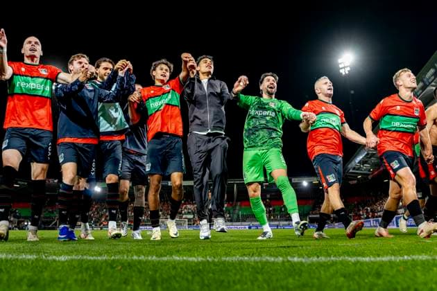 NIJMEGEN - Spelers van N.E.C. vieren de winst na de Champions League wedstrijd tussen N.E.C. en Olympiacos in Stadion de Goffert op 11 augustus 2026 in Nijmegen , Nederland. - *** NIJMEGEN NEC players celebrate their victory after the Champions League match between NEC and Olympiacos at De Goffert Stadium on August 11, 2026, in Nijmegen, the Netherlands