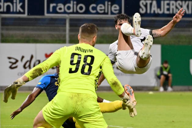 CELJE; SLOVENIA - ARMENIA 11: Edgar Grigoryan of Ararat-Armenia (R) in action against <XX () during the UEFA Champions League QR-3 second match between Celje (Slovenia) and Ararat-Armenia (Armenia) at Stadion Celje, Celje on August 11, 2026 in Celje, Slovenia. (Photo by Igor Kupljenik Sports Press Photo).  Copyright: xIgorxKupljenikx xSPPx Sportspressphoto_SPR204345