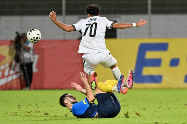 CELJE; SLOVENIA - ARMENIA 11: Bernardo Dias of Ararat-Armenia (L) in action against Svit Seslar of Celje (R) during the UEFA Champions League QR-3 second match between Celje (Slovenia) and Ararat-Armenia (Armenia) at Stadion Celje, Celje on August 11, 2026 in Celje, Slovenia. (Photo by Igor Kupljenik Sports Press Photo).  Copyright: xIgorxKupljenikx xSPPx Sportspressphoto_SPR204349