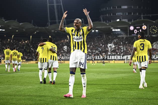 Sturm Graz v Fenerbahce - UEFA Champions League GRAZ, AUSTRIA - AUGUST 11: Fenerbahce s Anderson Talisca (94) celebrates after scoring a goal during the UEFA Champions League third qualifying round second-leg match between Sturm Graz and Fenerbahce at Liebenau Stadium in Graz, Austria on August 11, 2026. Agit Erdi Ulukaya Anadolu Graz Austria. Editorial use only. Please get in touch for any other usage.  Copyright: x2026xAnadoluxAgitxErdixUlukayax