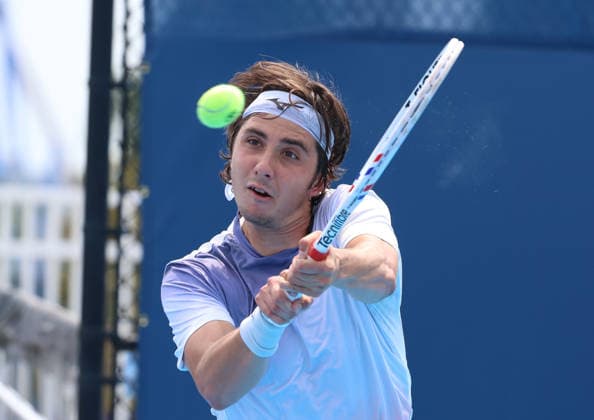 August 11, 2026, Mason, Ohio, USA: ALEXANDER SHEVCHENKO of Kazakhstan during the match against P. Llamas Ruiz of Spain in qualification before tennis tournament ATP, Tennis Herren 1000 Cincinnati Open in Mason, USA. Mason USA - ZUMAc278 20260811_zsp_c278_012 Copyright: xMarcinxCholewinskix