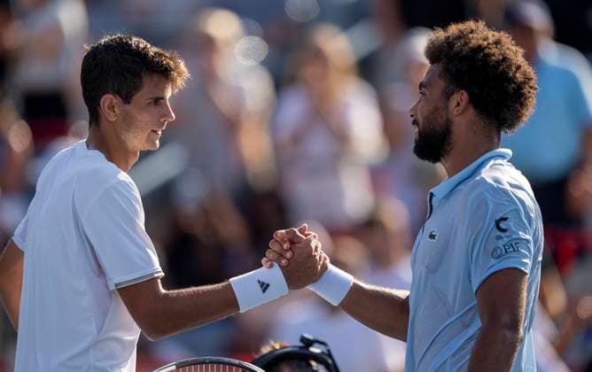 August 11, 2026, Montreal, Pq, Canada: Rafael Jodar of Spain, left, shakes hands with Arthur Fils of France following his quarterfinal win at the National Bank Open in Montreal on Tuesday, Aug. 11, 2026. Canada News - August 11, 2026  - ZUMAc35_ 20260811_zaf_c35_045 Copyright: xChristinnexMuschix