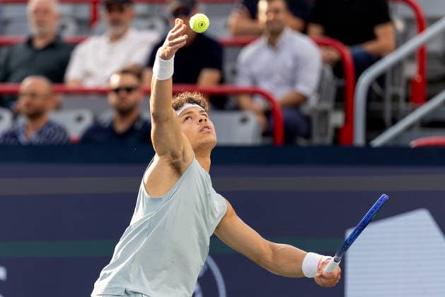 August 11, 2026, Montreal, Quebec, Canada: BEN SHELTON (5) from USA serving in match against Jakub Mensik (13) from Czech Republic in quarter final at Canadian Open at IGA stadium in Montreal, Quebec, Canada on 2026-08-11 Montreal Canada - ZUMAl189 20260811_zsp_l189_076 Copyright: xYannickxLegarex