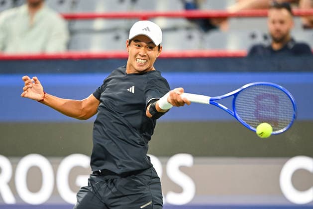 MONTREAL, QC - AUGUST 11: Learner Tien (USA) returns the ball during a quarterfinal match at National Bank Open on August 11, 2026 at IGA Stadium in Montreal, QC (Photo by David Kirouac Icon Sportswire) TENNIS: AUG 11 National Bank Open EDITORIAL USE ONLY Icon26081106026