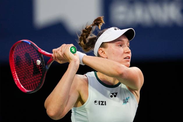 National Bank Open 2026 - Day 11 TORONTO, CANADA - AUGUST 11 : Elena Rybakina of Kazakhstan in action against Naomi Osaka of Japan in quarter-finals round match during day 11 of WTA, Tennis Damen 1000 National Bank Open in Toronto, Ontario, Canada on August 11, 2026. Mert Alper Dervis Anadolu Ontario Canada. Editorial use only. Please get in touch for any other usage.  Copyright: x2026xAnadoluxMertxAlperxDervisx