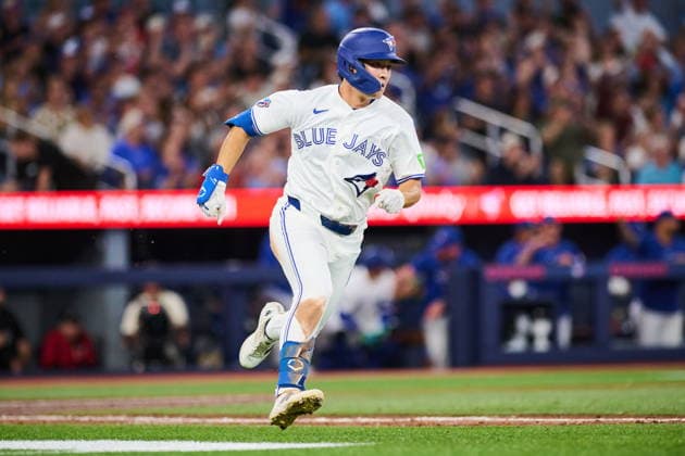 August 11, 2026, Toronto, On, Canada: Toronto Blue Jays Brett Bateman (21) hits an RBI single against the Boston Red Sox during fifth inning MLB, Baseball Herren, USA baseball action in Toronto, on Tuesday, Aug. 11, 2026. Canada News - August 11, 2026  - ZUMAc35_ 20260811_zaf_c35_127 Copyright: xSammyxKoganx