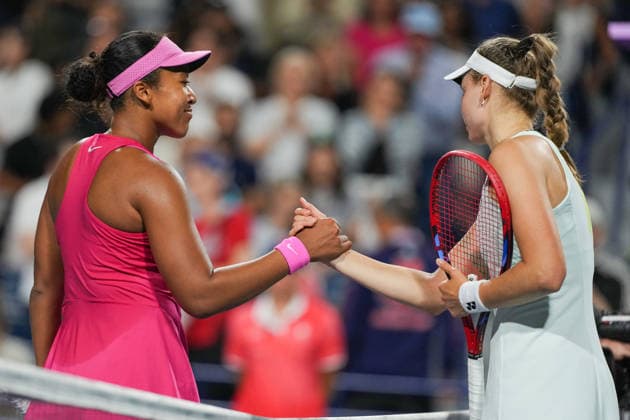 WTA, Tennis Damen Masters 1000 National Bank Open Toronto 2026 - Quarter Finals - Day 11 Elena Rybakina of Kazakhstan and Naomi Osaka of Japan shake hands at the net after their Women™s Singles quarter-final match on day 11 of the WTA Masters 1000 National Bank Open at Sobeys Stadium on August 11, 2026, in Toronto, Canada. (Photo by Leonardo Ramirez Eyepix Group) Copyright: xLeonardoxRamirezx xEyepixxGroupx LR_11082026_09999
