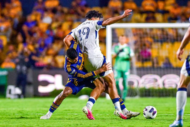 CONCACAF CHAMPIONS LEAGUE 2026 CONCACAF CHAMPIONS LEAGUE 2026 TIGRES UANL VS VANCOUVER 11082026 MONTERREY, NUEVO LEON. Action photo of Francisco Reyes (L) of Tigres UANL and Rayan Elloumi of Vancouver Whitecaps , during week 3 game of the 2026 CONCACAF Champions League tournament held a the Estadio Universitario of Monterrey, Nuevo Leon, Mexico. Foto de accion de Francisco Reyes (I) de Tigres UANL y Rayan Elloumi of Vancouver Whitecaps, durante juego de la jornada 3 del Torneo 2026 de la CONCACAF Champions League, celebrado en el Estadio Universitario de Monterrey, Nuevo Leon, Mexico PHOTO BY IMAGENSHOP AGENCIA FOTOGRAFICA MONTERREY NUEVO LEON MEXICO *** CONCACAF CHAMPIONS LEAGUE 2026 CONCACAF CHAMPIONS LEAGUE 2026 TIGRES UANL VS VANCOUVER 08 11 2026 MONTERREY, NUEVO LEON Action photo of Francisco Reyes (L) of Tigres UANL and Rayan Elloumi of the Vancouver Whitecaps during Week 3 of the 2026 CONCACAF Champions League tournament held at the Estadio Universitario in Monterrey, Nuevo León, Mexico Action photo of Francisco Reyes (left) of Tigres UANL and Rayan Elloumi of the Vancouver Whitecaps, during the Week 3 match of the 2026 CONCACAF Champions League tournament, held at the Estadio Universitario in Monterrey, Nuevo León, Mexico. PHOTO BY IMAGENSHOP PHOTO AGENCY MONTERREY, NUEVO LEÓN, MEXICO Copyright: xIMAGENSHOPxAGENCIAxFOTOGRAFICAx