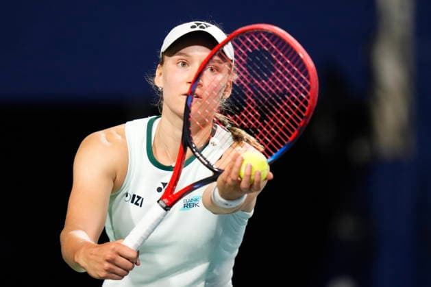 August 11, 2026, Toronto, On, CAN: Kazakhstan s Elena Rybakina serves to Japan s Naomi Osaka during National Bank Open tennis action in Toronto on Tuesday, August 11, 2026. Canada News - August 11, 2026  - ZUMAc35_ 20260811_zaf_c35_162 Copyright: xChrisxYoungx