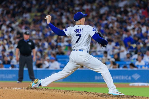 August 11, 2026, Los Angeles, California, USA: Starting pitcher, Blake Snell 7 of the Los Angeles Dodgers during a regular season MLB, Baseball Herren, USA game against the Kansas City Royals on Tuesday August 11, 2026 at Dodger Stadium in Los Angeles, California. JAVIER ROJAS PI Dodgers Vs. Royals  - ZUMAp124 20260811_zaa_p124_032 Copyright: xJavierxRojasx