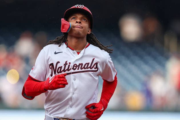 August 11, 2026, Washington D.C, District Of Columbia, United States: Washington, DC; Washington Nationals shortstop CJ Abrams (5) looks to the sky after hitting a home run during the Major League Baseball game between the Washington Nationals and the Chicago Cubs at Nationals Park on Tuesday, August 11, 2026. The Cubs beat the Nationals 8-6. MLB, Baseball Herren, USA Chicago Cubs 8:6 Washington Nationals  - ZUMAp258 20260811_znp_p258_025 Copyright: xStevexPrakopex