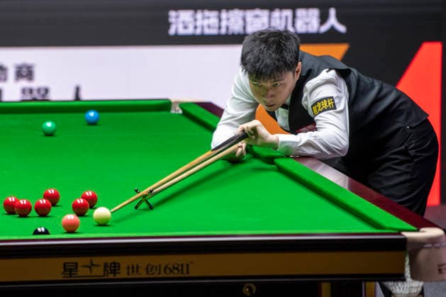 (260812) -- TAIYUAN, Aug. 12, 2026 -- Zhao Xintong of China competes during the round 1 match between Zhao Xintong of China and Zhang Anda of China at China Open 2026 snooker tournament in Taiyuan, north China s Shanxi Province, Aug. 11, 2026. ) (SP)CHINA-TAIYUAN-SNOOKER-CHINA OPEN-ROUND 1 (CN) CaoxYang 