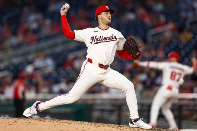 August 11, 2026, Washington D.C, District Of Columbia, United States: Washington, DC; Washington Nationals pitcher Max Kranick (35) warms up during the Major League Baseball game between the Washington Nationals and the Chicago Cubs at Nationals Park on Tuesday, August 11, 2026. The Cubs beat the Nationals 8-6. MLB, Baseball Herren, USA Chicago Cubs 8:6 Washington Nationals  - ZUMAp258 20260811_znp_p258_080 Copyright: xStevexPrakopex