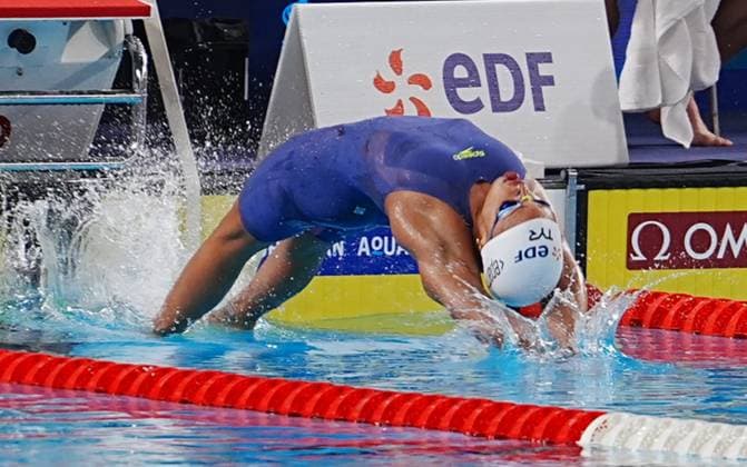 11 Aout European Aquatics Championships Paris 2026 FINALES Laurent Lairys MAXPPP - Moluh Mary-Ambre of France During Finale 4X100 Medley Mixte at the European Swimming Championships at the Greater Paris Metropolis Olympic Aquatics Centre in Paris (France) on August 11, 2026.Credit Laurent Lairys paris FRANCE  Copyright: xMAXPPPxLaurentxLairysx LLR202608120934 LLR202608120934