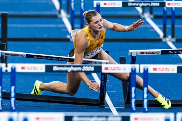 European Athletics Championships; Birmingham, 11.08.2026 BIRMINGHAM, UNITED KINGDOM - AUGUST 11: Franziska Schuster (GER - Germany) crashes in the semi final of the womens 100 m hurdles on August 11, 2026 in Birmingham, United Kingdom. *** European Athletics Championships, Birmingham, August 11, 2026 BIRMINGHAM, UNITED KINGDOM AUGUST 11 Franziska Schuster (GER, Germany) falls in the semifinals of the women s 100-meter hurdles on August 11, 2026, in Birmingham, United Kingdom Copyright: xBEAUTIFULxSPORTS UlfxSchillerx