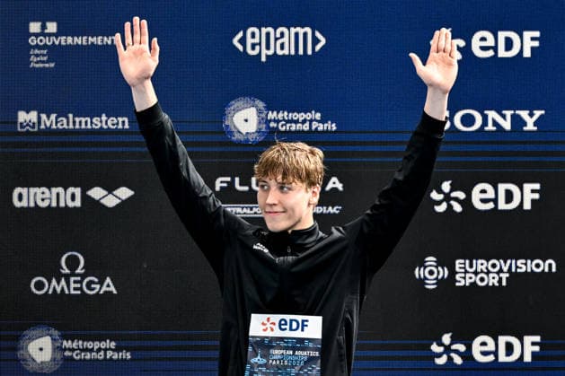 Egor Kornev Neutral Athlete B celebrates after winning the gold medal in the swimming 50m Butterfly Men Final during the European Aquatics Championships at the Olympic Aquatic Center in Paris (France), August 11, 2026. Andrea Masini Deepbluemedia Insidefoto