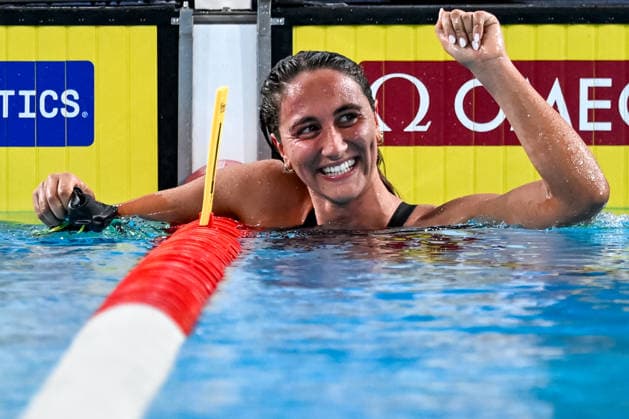 Simona Quadarella of Italy celebrates after winning the gold medal in the swimming 800m Freestyle Women Final during the European Aquatics Championships at the Olympic Aquatic Center in Paris (France), August 11, 2026. Andrea Masini Deepbluemedia Insidefoto
