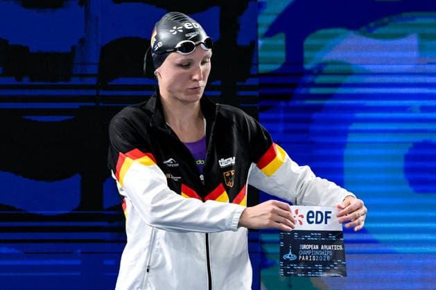 Isabel Gose of Germany prepares to compete in the swimming 800m Freestyle Women Final during the European Aquatics Championships at the Olympic Aquatic Center in Paris (France), August 11, 2026. Giorgio Scala DBM - Deepbluemedia Insidefoto