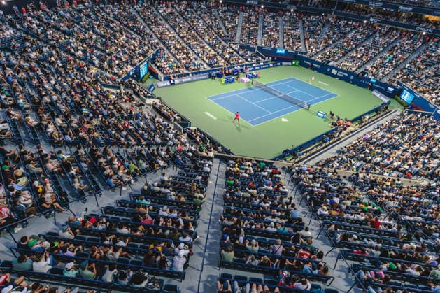 TORONTO, ON - AUGUST 11: (L-R) Naomi Osaka (JPN) and Elena Rybakina (KAZ) are seen during a women s singles quarter-final match at the WTA, Tennis Damen 1000 National Bank Open on August 11, 2026 at Sobeys Stadium in Toronto, ON (Photo by Mathew Tsang Icon Sportswire) TENNIS: AUG 11 National Bank Open EDITORIAL USE ONLY Icon260811055