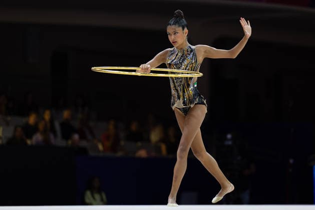 Weltmeisterschaft der Rhythmischen Sportgymnastik Talya Elkhayat (Syrien) während ihrer Übung mit dem Reifen. Weltmeisterschaft der Rhythmischen Sportgymnastik vom 11. bis zum 16. August in der Festhalle in Frankfurt am Main. Qualifikation Tag 1., Frankfurt am Main Hessen Deutschland Festhalle *** World Rhythmic Gymnastics Championships: Talya Elkhayat of Syria during her hoop routine. World Rhythmic Gymnastics Championships, August 11–16, at the Festhalle in Frankfurt am Main. Qualifying Round, Day 1, Frankfurt am Main, Hesse, Germany, Festhalle