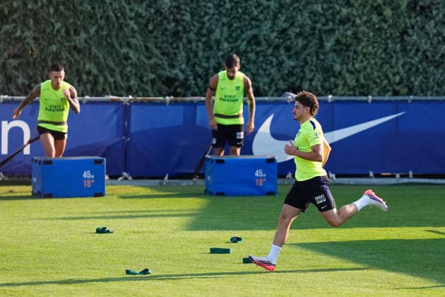 August 12, 2026, Majadahonda, Madrid, Spain: Julian Alvarez during the training day of Atletico de Madrid at Ciudad Deportiva Wanda Atletico de Madrid on August 12, 2026, in Majadahonda, Madrid, Spain. Training Day Of Atletico De Madrid  - ZUMAa181 20260812_zaa_a181_046 Copyright: xDennisxAgyemanx