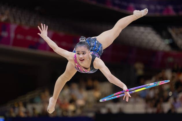 Weltmeisterschaft der Rhythmischen Sportgymnastik Gloria Sanchez Arguedas (Costa Rica) während ihrer Übung mit dem Reifen. Weltmeisterschaft der Rhythmischen Sportgymnastik vom 11. bis zum 16. August in der Festhalle in Frankfurt am Main. Qualifikation Tag 1., Frankfurt am Main Hessen Deutschland Festhalle *** World Rhythmic Gymnastics Championships: Gloria Sanchez Arguedas of Costa Rica during her hoop routine. World Rhythmic Gymnastics Championships, August 11–16, at the Festhalle in Frankfurt am Main. Qualifying Round, Day 1, Frankfurt am Main, Hesse, Germany, Festhalle