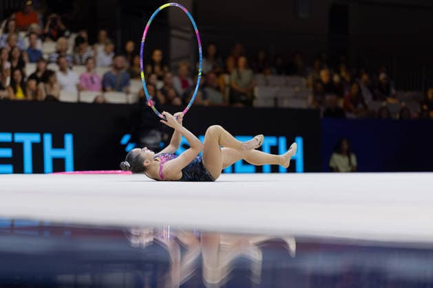 Weltmeisterschaft der Rhythmischen Sportgymnastik Gloria Sanchez Arguedas (Costa Rica) während ihrer Übung mit dem Reifen. Weltmeisterschaft der Rhythmischen Sportgymnastik vom 11. bis zum 16. August in der Festhalle in Frankfurt am Main. Qualifikation Tag 1., Frankfurt am Main Hessen Deutschland Festhalle *** World Rhythmic Gymnastics Championships: Gloria Sanchez Arguedas of Costa Rica during her hoop routine. World Rhythmic Gymnastics Championships, August 11–16, at the Festhalle in Frankfurt am Main. Qualifying Round, Day 1, Frankfurt am Main, Hesse, Germany, Festhalle