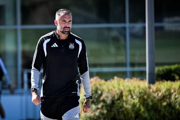 RSC Anderlecht Europa League - training session Anderlecht s Giulio Biancone and Leo Petrot arrive for a training session of Belgian football team RSC Anderlecht, in preparation of the upcoming return game against Greek football team PAOK Saloniki in the third qualifying round of the 2026 27 UEAFA Europa League, on Wednesday 12 August 2026 in Neerpede, Anderlecht. ANDERLECHT BELGIUM  Copyright: xEliasxRomx