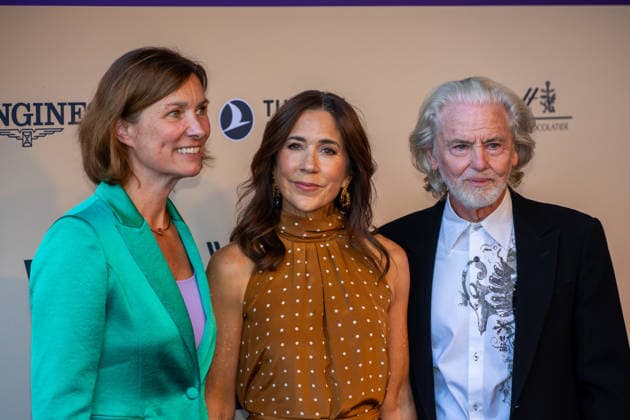 Königin Mary Elizabeth von Dänemark mit Lambertz-Inhaber Dr. Hermann Bühlbecker und ALRV-Praesidentin Stefanie Peters Media Night während der FEI World Championships Aachen 2026, 11.08.2026 FEI World Championships Aachen 2026, Media Night, 11.08.2026 Aachen *** Queen Mary Elizabeth of Denmark with Lambertz owner Dr. Hermann Bühlbecker and ALRV President Stefanie Peters at Media Night during the FEI World Championships Aachen 2026, August 11, 2026 FEI World Championships Aachen 2026, Media Night, August 11, 2026, Aachen Copyright: xEibner-Pressefoto J.xDerondeaux EP_JDU