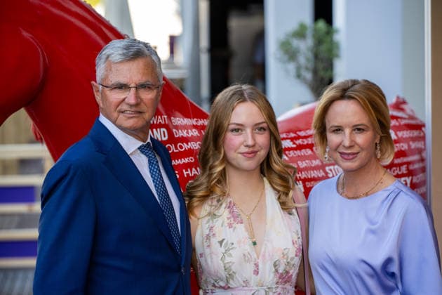 Otto Becker mit Frau Julia und Tochter Media Night während der FEI World Championships Aachen 2026, 11.08.2026 FEI World Championships Aachen 2026, Media Night, 11.08.2026 Aachen *** Otto Becker with his wife Julia and daughter at Media Night during the 2026 FEI World Championships in Aachen, August 11, 2026; 2026 FEI World Championships in Aachen, Media Night, August 11, 2026; Aachen Copyright: xEibner-Pressefoto J.xDerondeaux EP_JDU
