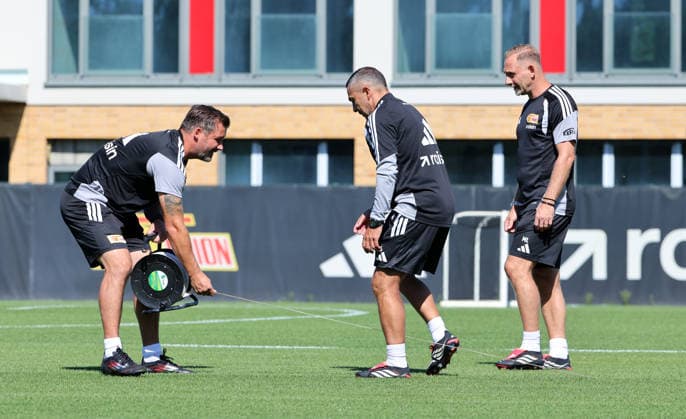 Co Trainer Michel Renggli, Co Trainer Sascha Stauch, Trainer Mauro Lustrinelli Fußball Fussball Training Bundesliga Herren DFL Saison 2026 2027 12.08.2026 1.FC Union Berlin FCU DFL regulations prohibit any use of photographs as image sequences and or quasi-video. *** Assistant Coach Michel Renggli, Assistant Coach Sascha Stauch, Head Coach Mauro Lustrinelli; Sports: Soccer; Soccer Training; Bundesliga; Men s; DFL; 2026–2027 Season; December 8, 2026; 1. FC Union Berlin (FCU); DFL regulations prohibit any use of photographs as image sequences and or quasi-video