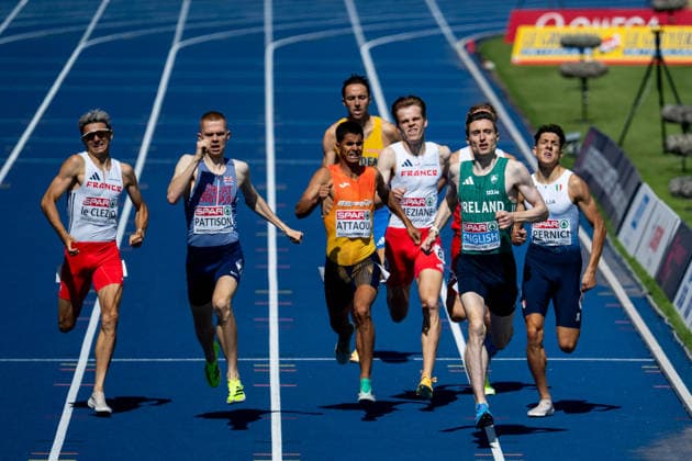 12.08.2026, GBR, Leichtathletik, Europameisterschaft 2026, Morgensession Tag 3, Birmingham Mark English ( Irland ), Mohamed Attaoui ( Spanien ), Ben Pattison ( Großbritannien ), Corentin le Clezio ( Frankreich), 800 Meter Lauf Herren, Halbfinale Birmingham Alexander Stadium England Großbritannien *** August 12, 2026, GBR, Track and Field, 2026 European Championships, Morning Session, Day 3, Birmingham: Mark English (Ireland), Mohamed Attaoui (Spain), Ben Pattison (Great Britain), Corentin le Clezio (France), Men s 800-meter race, Semifinals, Alexander Stadium, Birmingham, England, Great Britain Copyright: xNordphoto Memmlerx