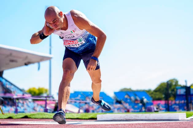 BIRMINGHAM, GREAT BRITAIN - AUGUST 12, 2026 : Dario DESTER (ITA Italy) competing in the shot put in the decathlon during the European Athletics Championships at Alexander Stadium on August 12, 2026 in Birmingham, Great Britain. Great Britain Copyright: xLeahxKohringx