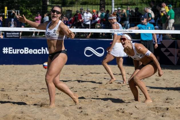 STARE JABLONKI, POLEN - AUGUST 12: Sandra Ittlinger (Player 1, GER), Anna-Lena Grüne (Player 2, GER) during the European Championships Beach volleyball, Beachvolleyball at Stare Jablonki on August 12, 2026 in Stare Jablonki, Polen. Polen Copyright: xPeterxWeberx