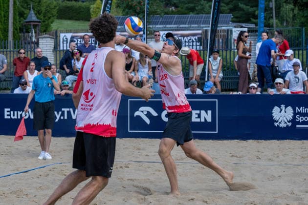 STARE JABLONKI, POLEN - AUGUST 12: Nils Ehlers (Player 1, GER) during the European Championships Beach volleyball, Beachvolleyball at Stare Jablonki on August 12, 2026 in Stare Jablonki, Polen. Polen Copyright: xPeterxWeberx