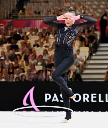 12.08.2026, xhbx, Rhythmische Sportgymnastik Weltmeisterschaft 2026, v.l. Polina Karika (Ukraine) mit Reifen (DFL DFB REGULATIONS PROHIBIT ANY USE OF PHOTOGRAPHS as IMAGE SEQUENCES and or QUASI-VIDEO) Frankfurt am Main *** August 12, 2026, xhbx, 2026 Rhythmic Gymnastics World Championships, from left: Polina Karika of Ukraine with a hoop. DFL and DFB regulations prohibit any use of photographs as image sequences and or quasi-video. Frankfurt am Main
