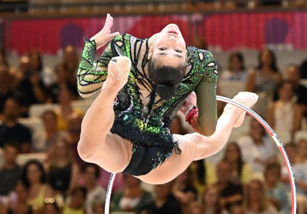 12.08.2026, xhbx, Rhythmische Sportgymnastik Weltmeisterschaft 2026, v.l. Sofia Raffaeli (Italien) mit Reifen (DFL DFB REGULATIONS PROHIBIT ANY USE OF PHOTOGRAPHS as IMAGE SEQUENCES and or QUASI-VIDEO) Frankfurt am Main *** August 12, 2026, xhbx, 2026 Rhythmic Gymnastics World Championships, from left: Sofia Raffaeli of Italy with a hoop. DFL and DFB regulations prohibit any use of photographs as image sequences and or quasi-video. Frankfurt am Main